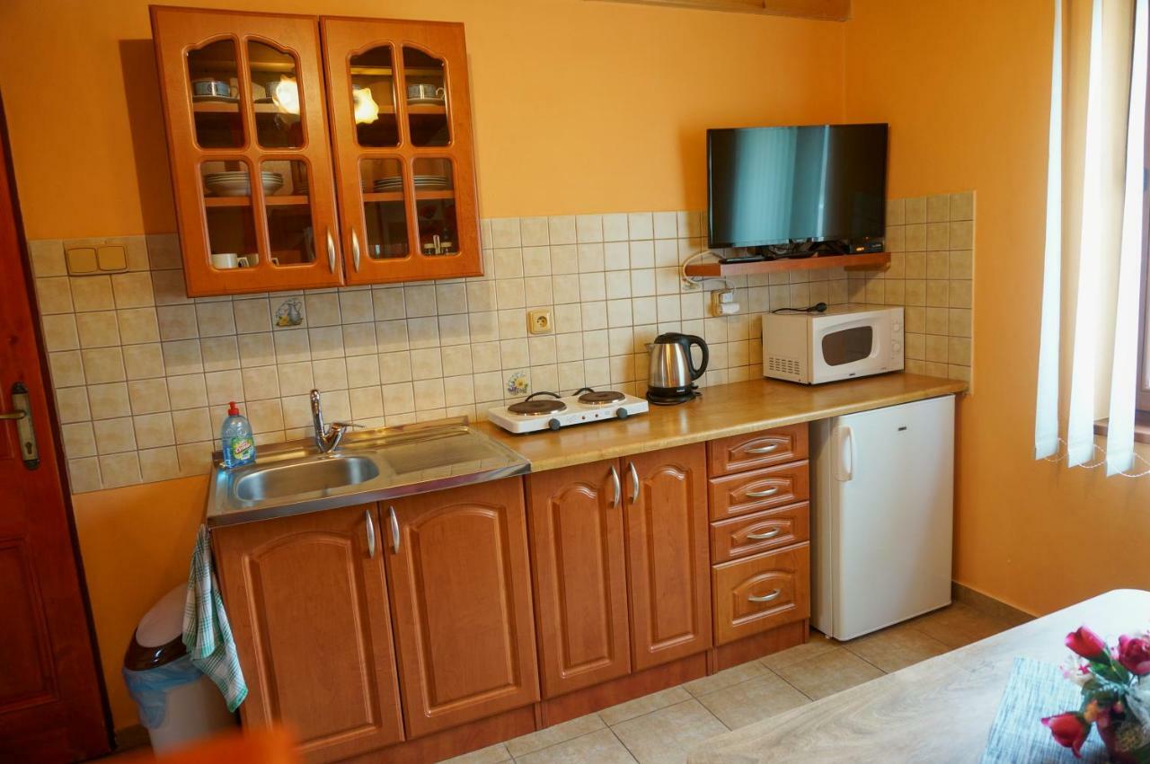 Apartmany Petronela Hrabusice Bagian luar foto